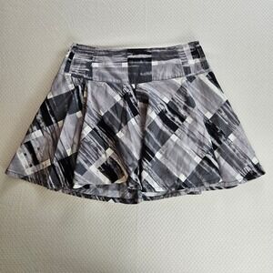 dELiA*s 90s Y2K Plaid Mini Skirt S Black Grey White Cotton Pleated Skater Punk